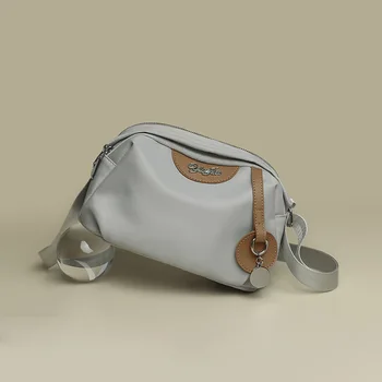 Женская нейлоновая сумка в корейском стиле 2022 года, легкая и модная, идеально подходит для повседневного использования.
