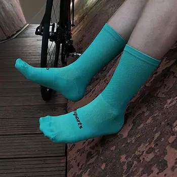1 пара полезных спортивных носков, высокоэластичные легкие велосипедные носки с буквенным принтом, унисекс, велосипедные носки средней длины